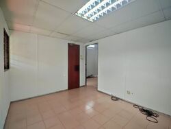Jurong West Street 92 (D22), Shop House #576584711